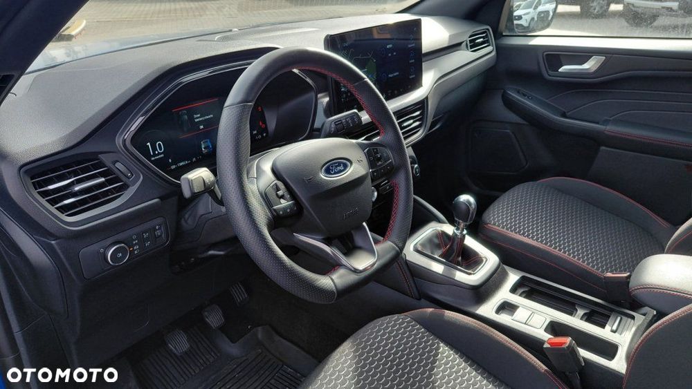 Ford Kuga - 8