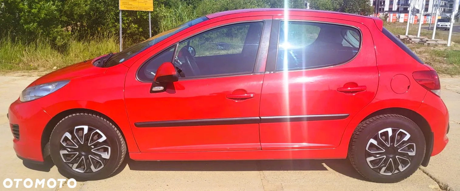 Peugeot 207 - 2