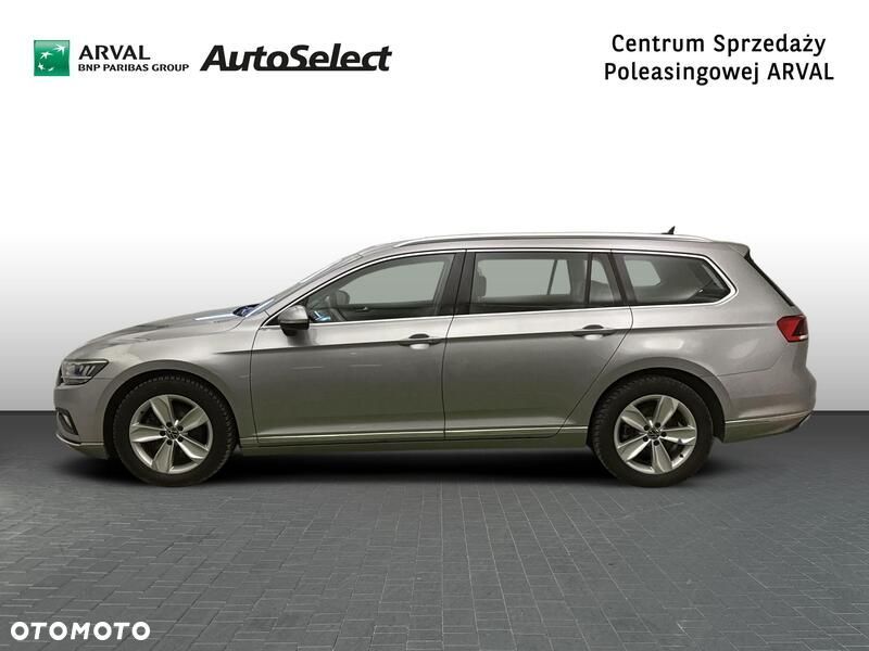 Volkswagen Passat - 2