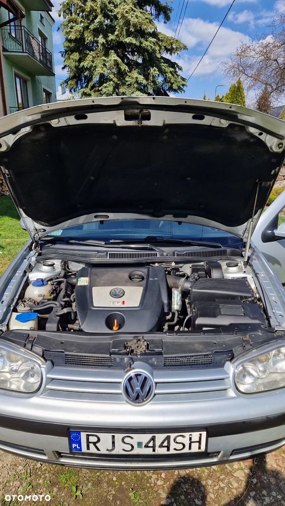 Volkswagen Golf 1.9 TDI Q - 5
