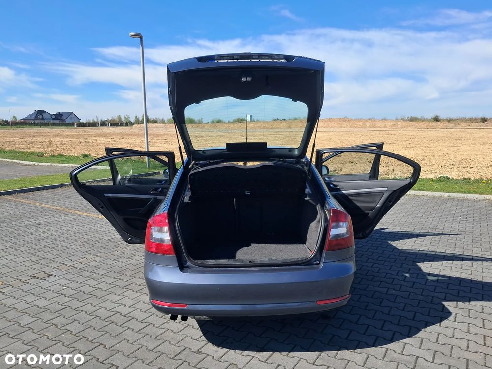 Skoda Octavia 1.8 T FSI Elegance - 20