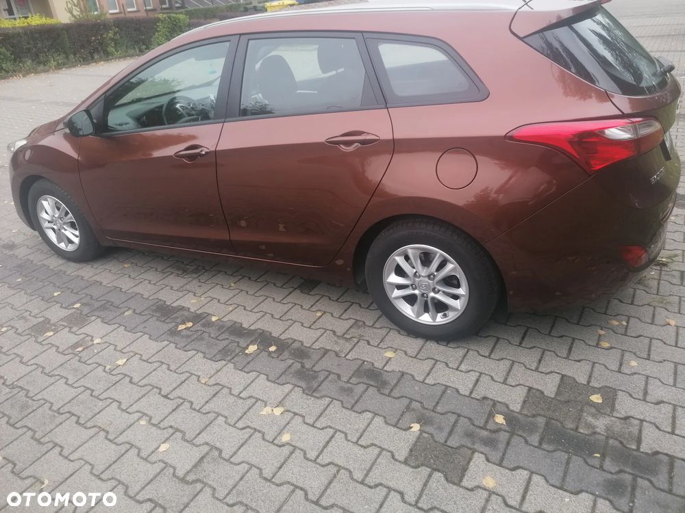 Hyundai i30 1.4 Premium - 5