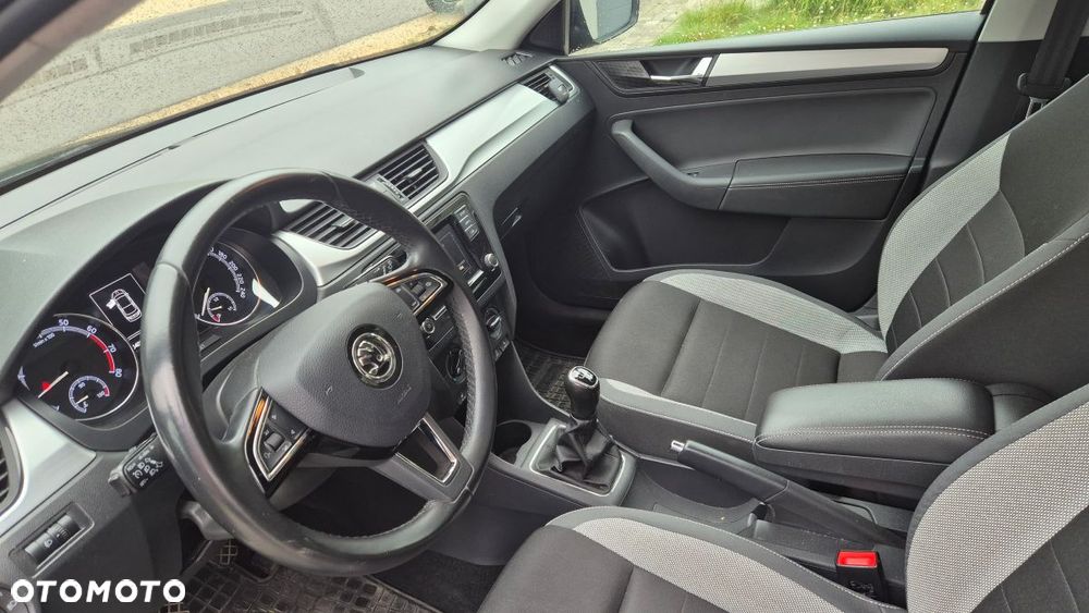 Skoda RAPID 1.0 TSI Ambition - 5