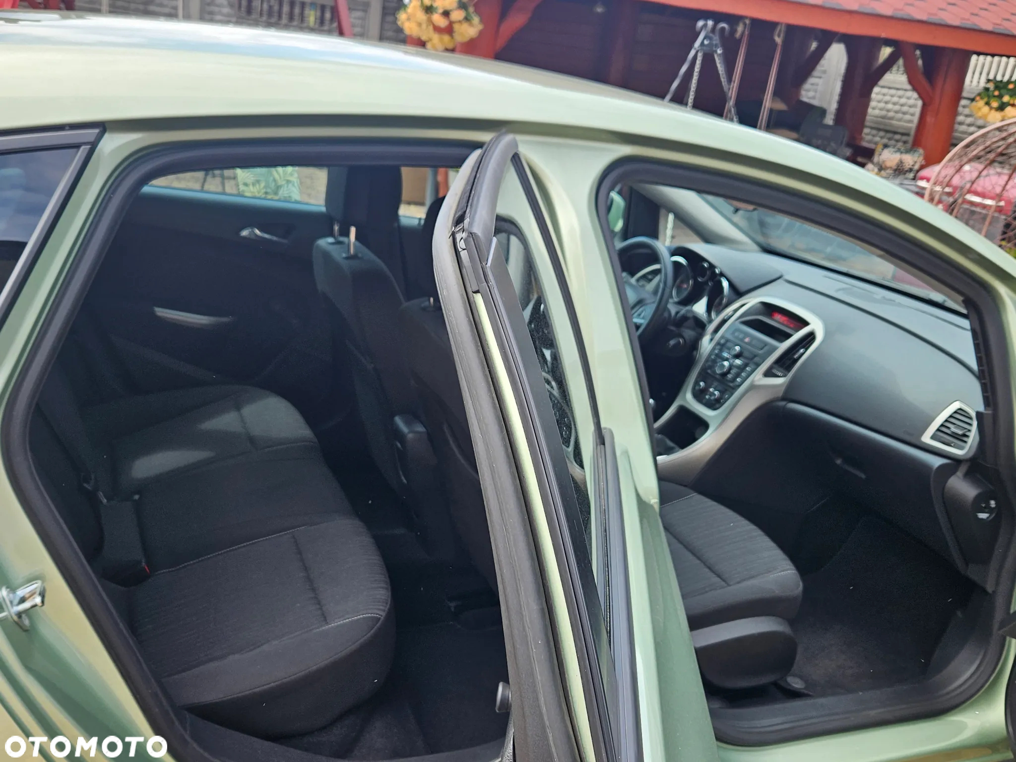 Opel Astra IV 1.4 T Cosmo S&S - 8