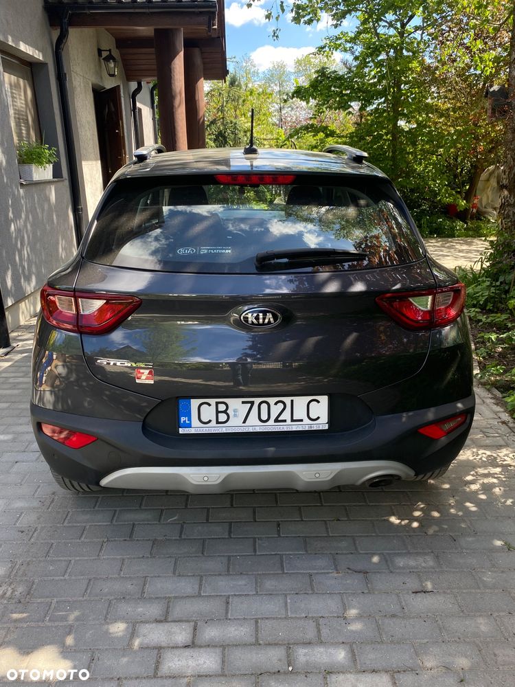 Kia Stonic 1.2 L - 4
