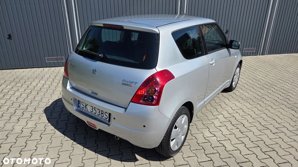 Suzuki Swift 1.3 Sakura - 14