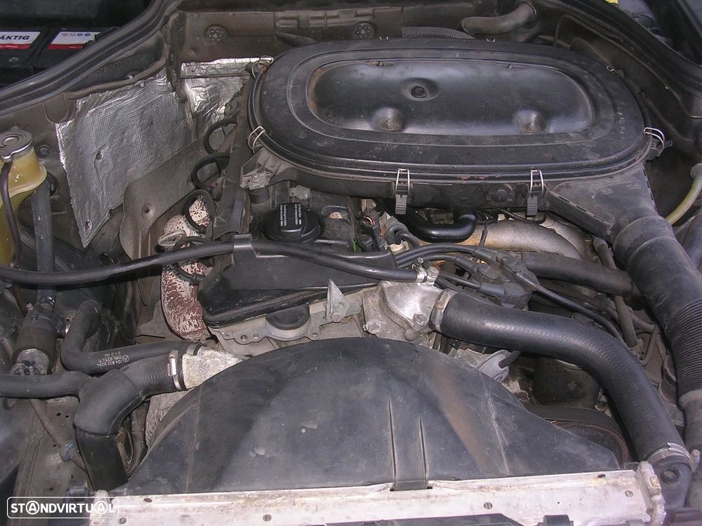 Mercedes-Benz W124 (1984-1997) 200 CE - 20