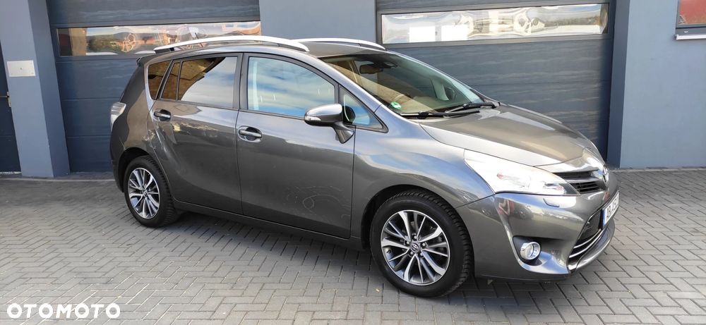 Toyota Verso 1.8 5-Sitzer Executive - 5