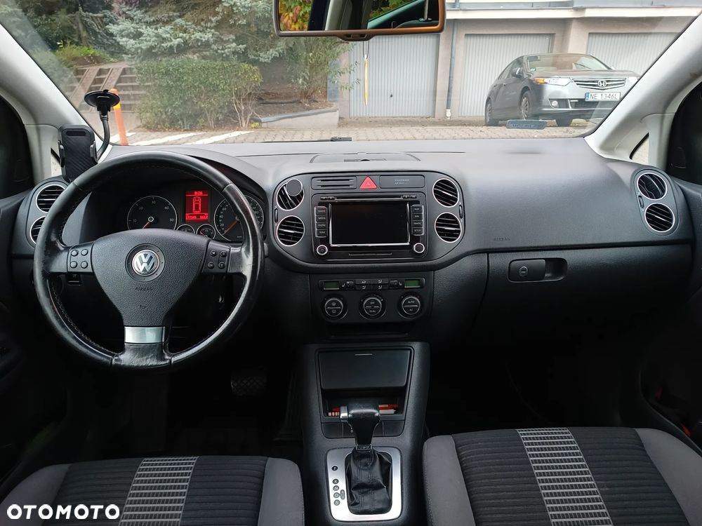 Volkswagen Golf Plus - 8