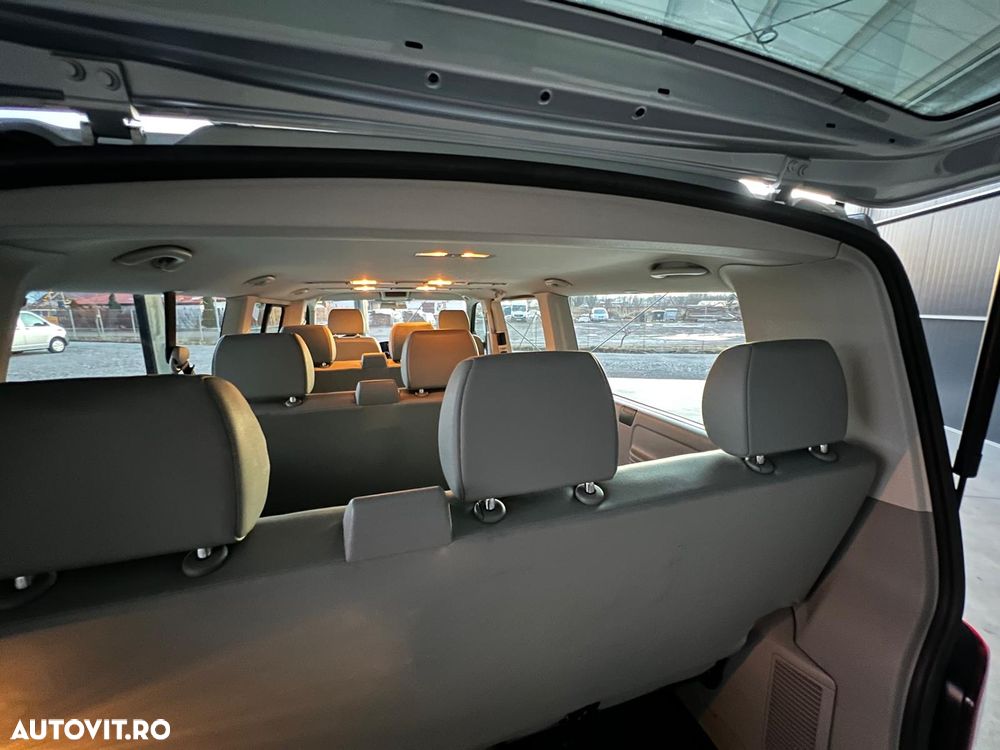 Volkswagen Caravelle - 21