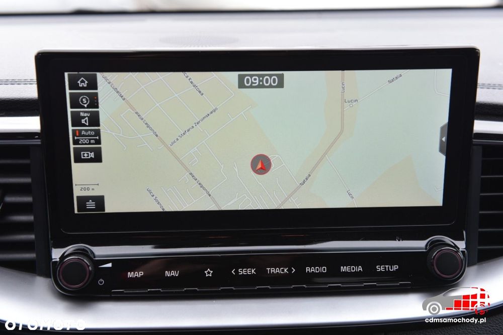 Kia XCeed - 26