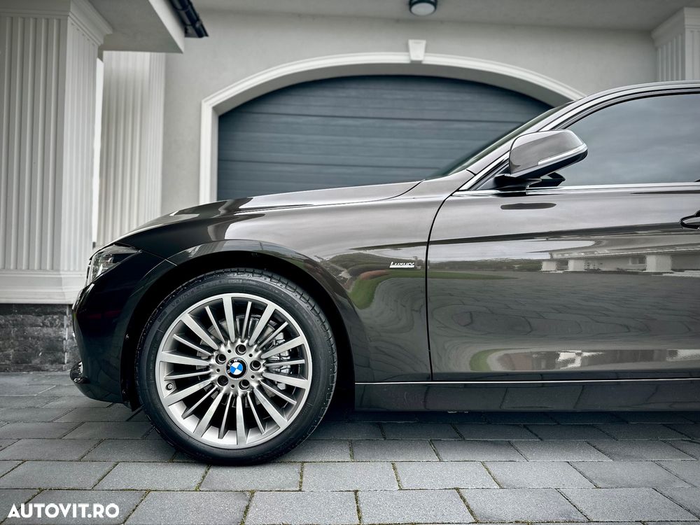 BMW Seria 3 320d Aut. xDrive Luxury Line - 28