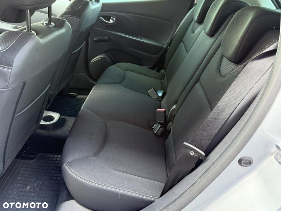 Renault Clio - 29