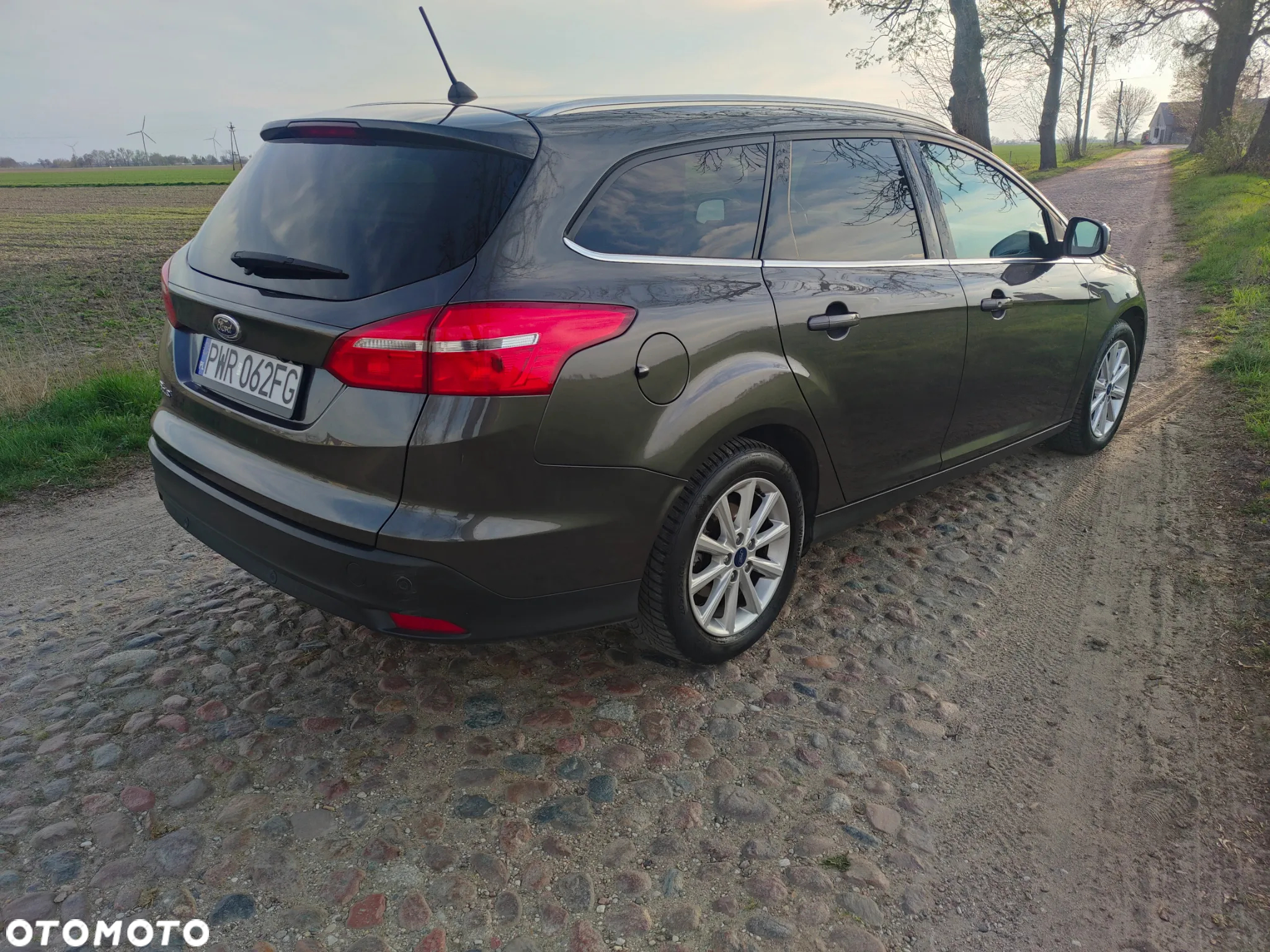 Ford Focus 1.5 EcoBlue Start-Stopp-System TITANIUM DESIGN - 5