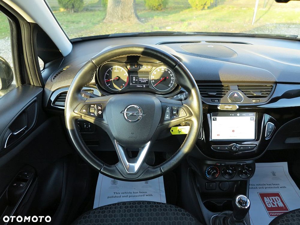 Opel Corsa 1.2 16V Essentia - 16