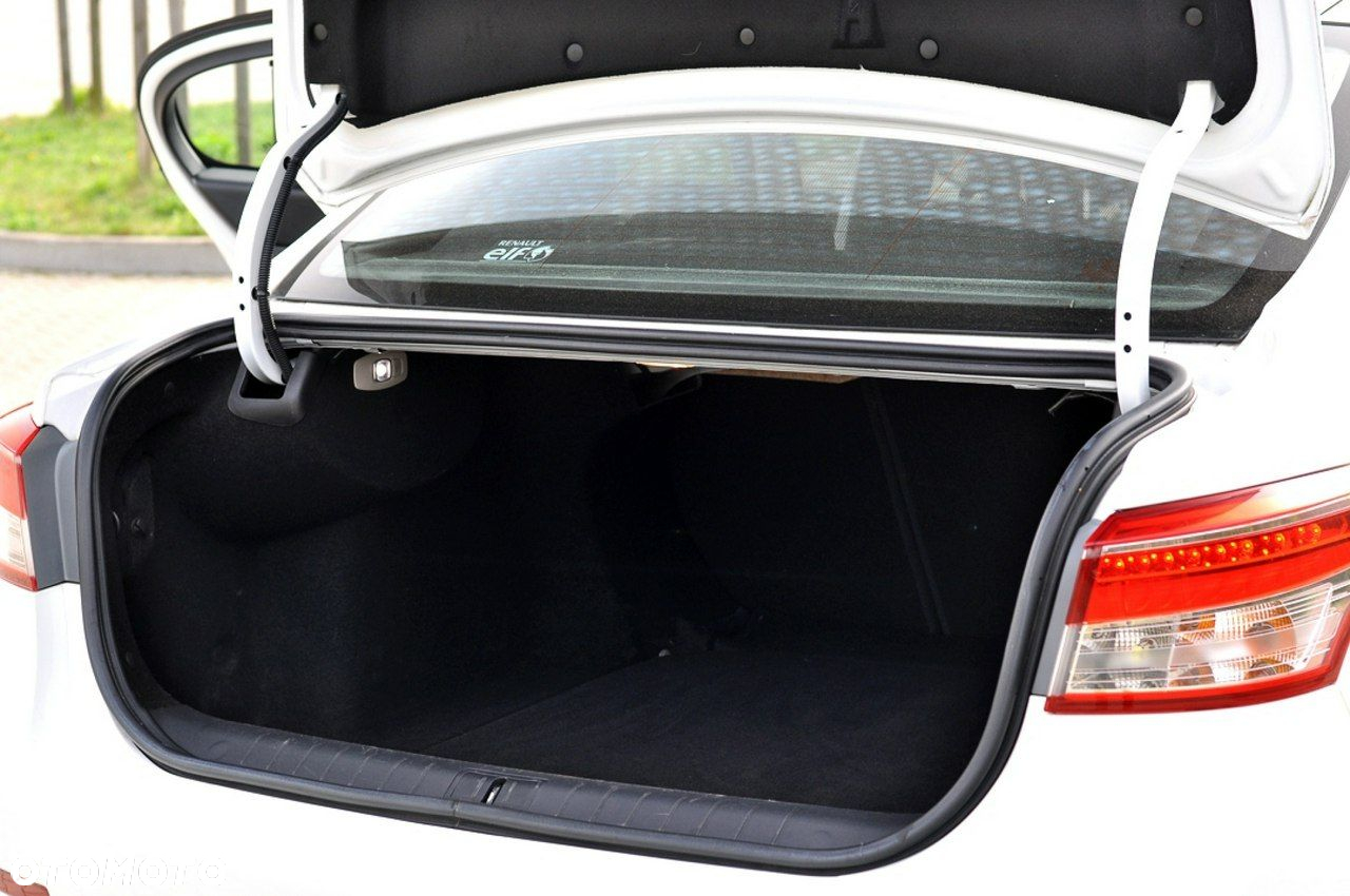 Renault Latitude 2.0 dCi Privilege - 38