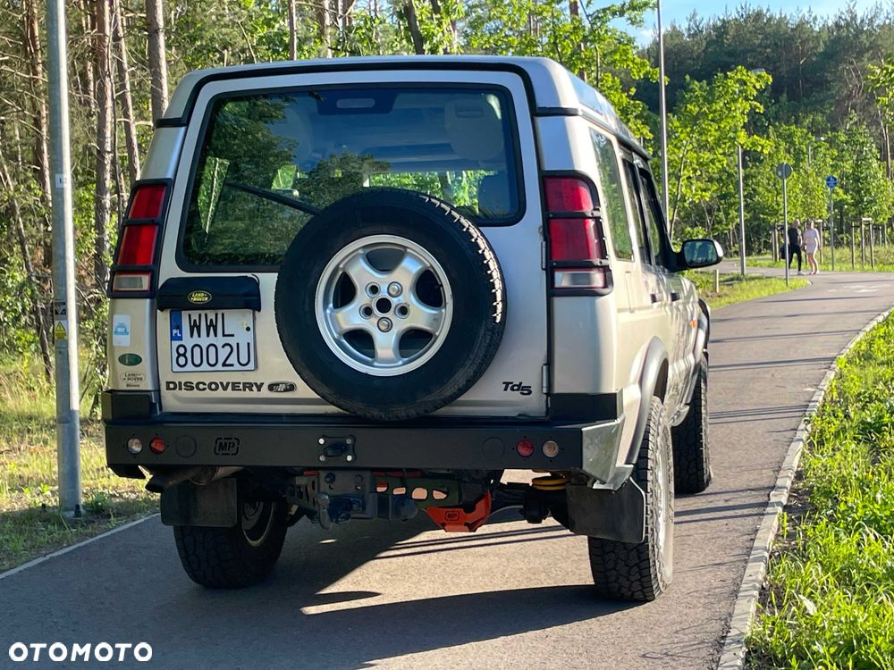 Land Rover Discovery - 4