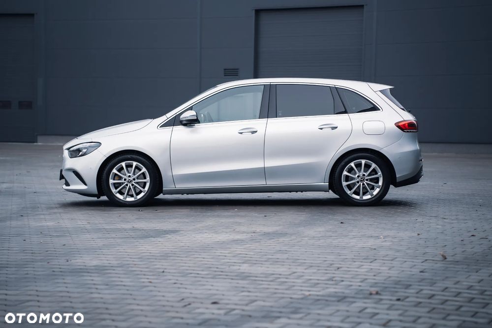 Mercedes-Benz Klasa B 220 4-Matic 7G-DCT - 3