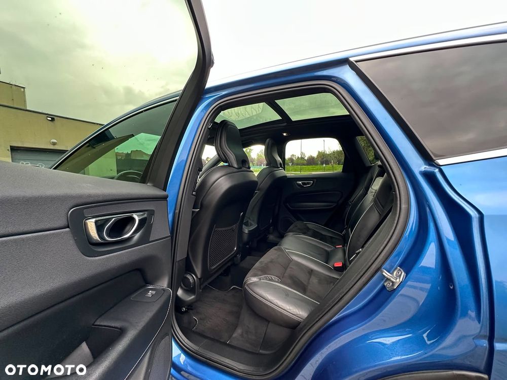 Volvo XC 60 D5 AWD R-Design - 15