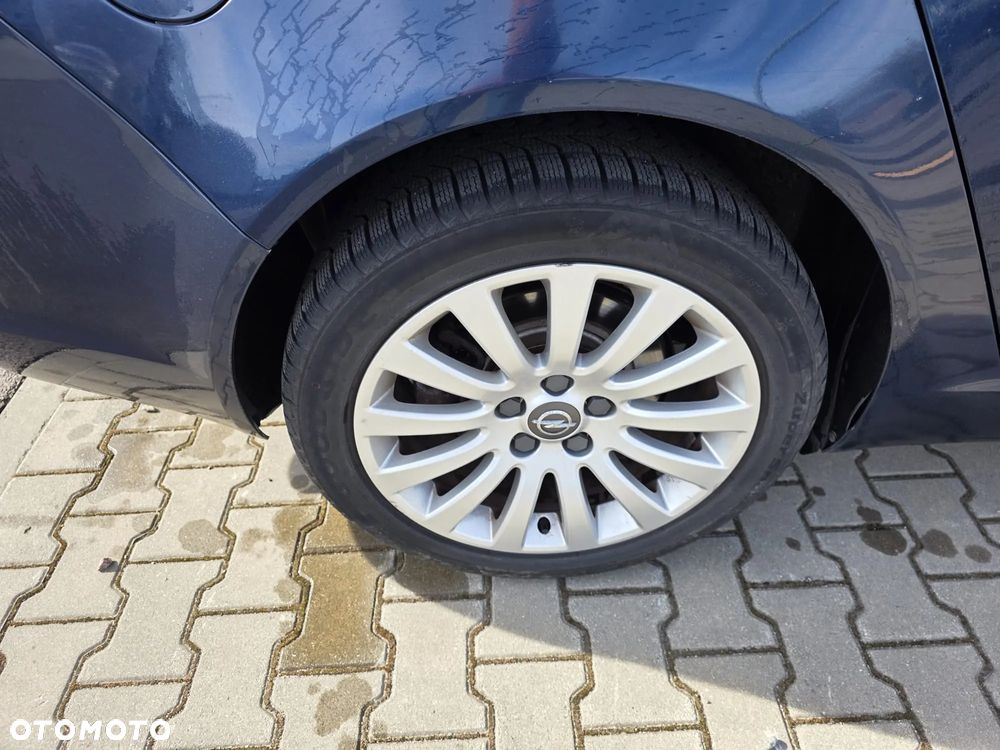 Opel Insignia 2.0 T Cosmo - 8