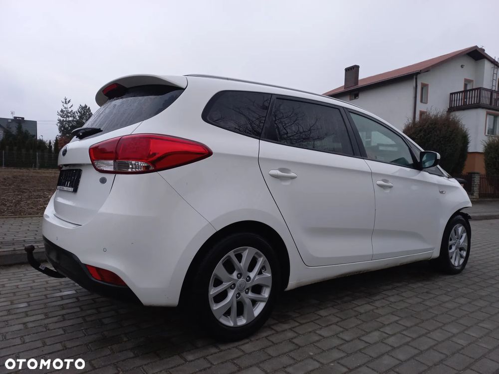 Kia Carens 1.6 GDI Business Line EU6 - 12