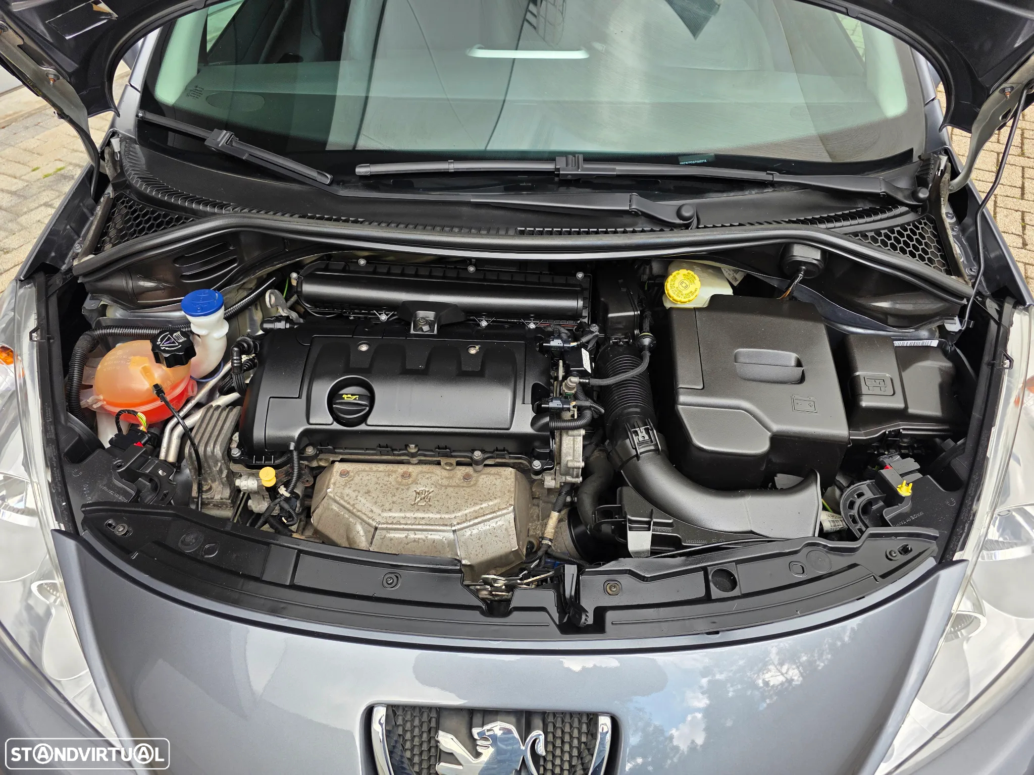 Peugeot 207 1.4 16V Active - 58