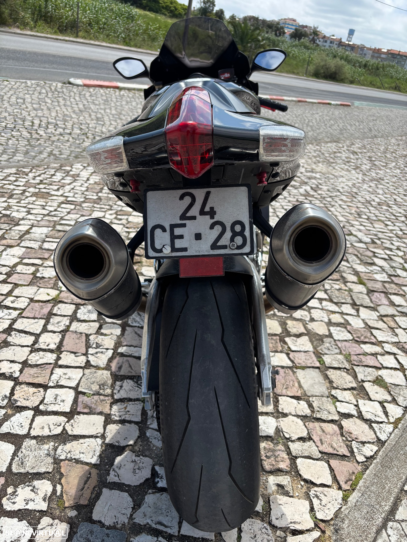 Aprilia RSV - 6