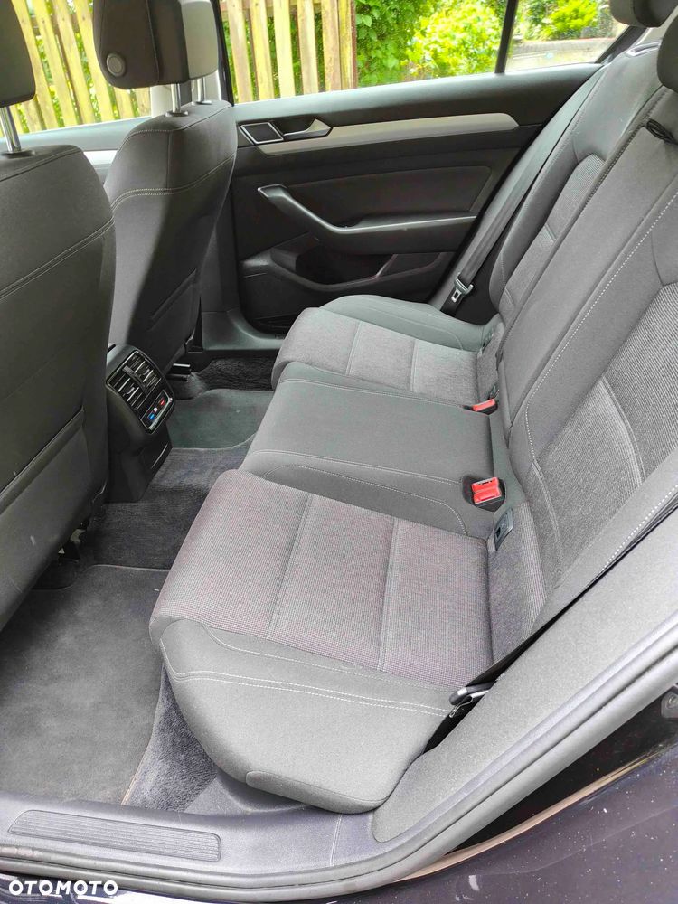 Volkswagen Passat 2.0 TDI BMT Comfortline DSG - 12