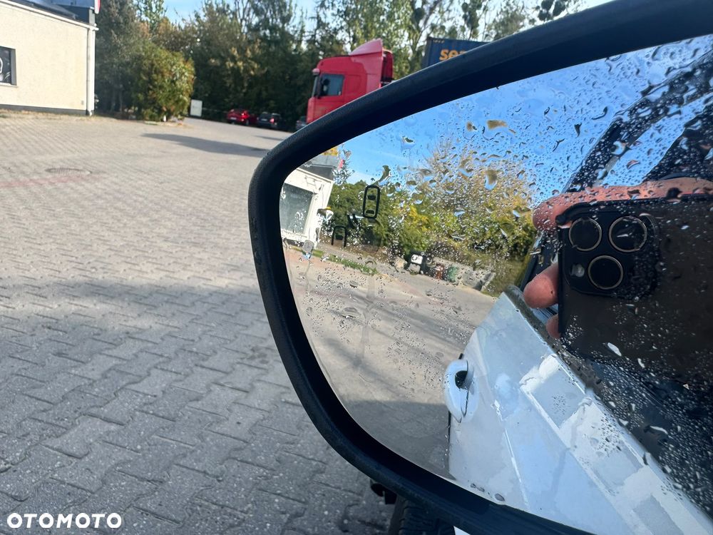Ford Focus - 17