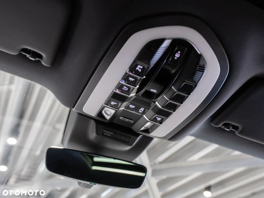 Porsche Macan Standard - 22