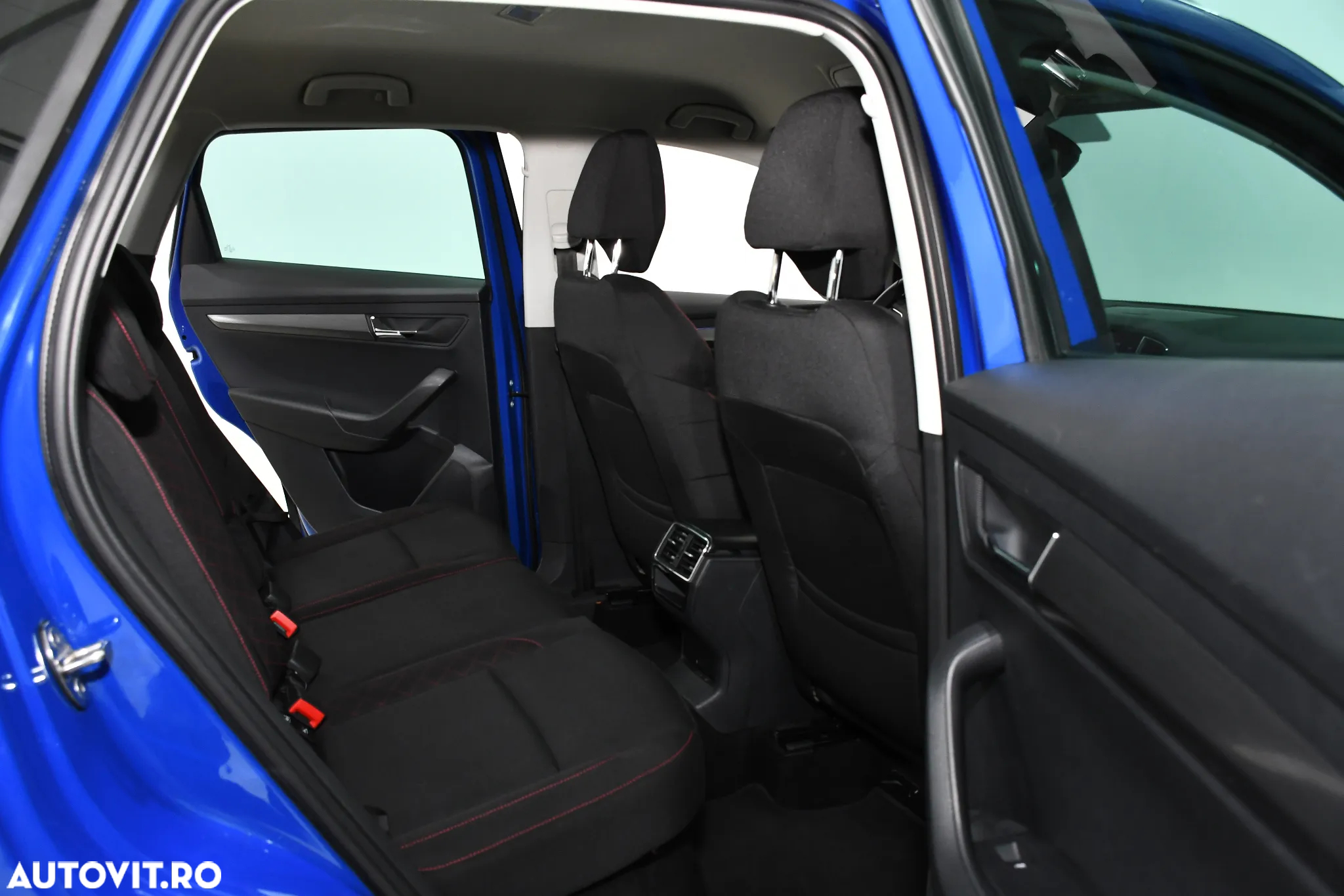 Skoda Karoq 1.6 TDI DSG Style - 6
