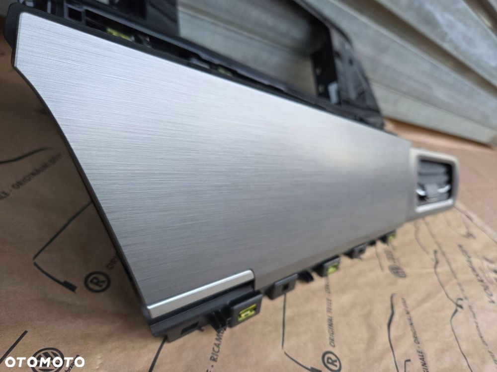 volkswagen multivan t7 dekory wnętrza listwy komplet 7t1857116a - 7