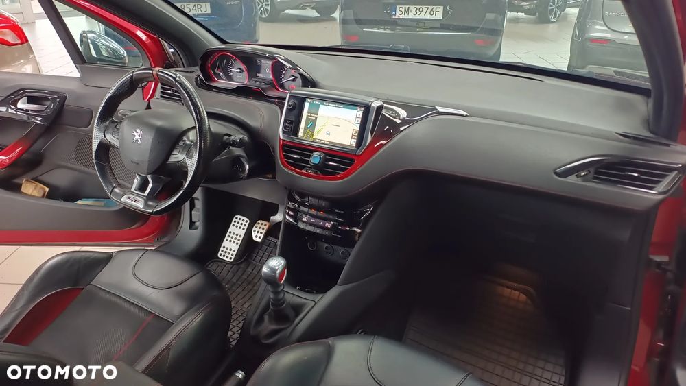 Peugeot 208 1.6 THP GTi - 24