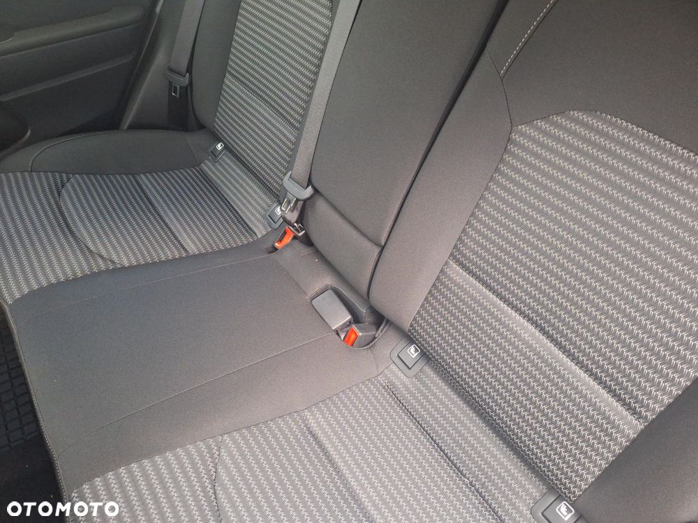 Kia XCeed 1.5 T-GDI M - 15