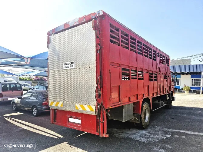 Volvo FL7 transporte de suínos - 6