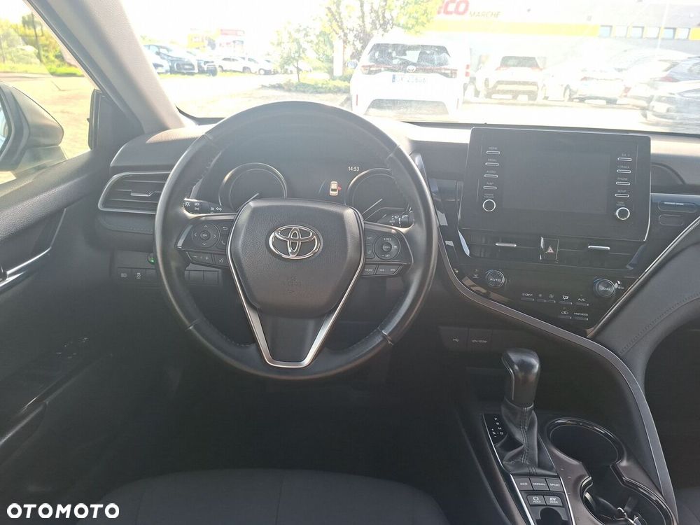 Toyota Camry 2.5 Hybrid Comfort CVT - 12