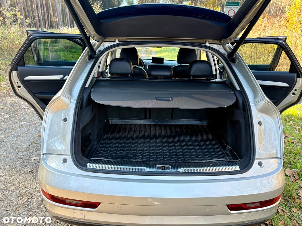 Audi Q3 2.0 TFSI quattro S tronic design - 7