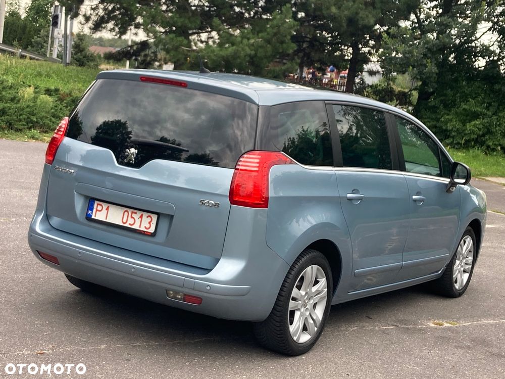 Peugeot 5008 - 4