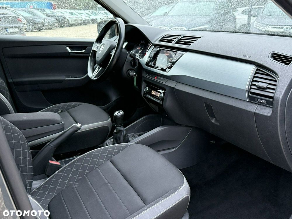Skoda Fabia 1.0 Ambition - 14