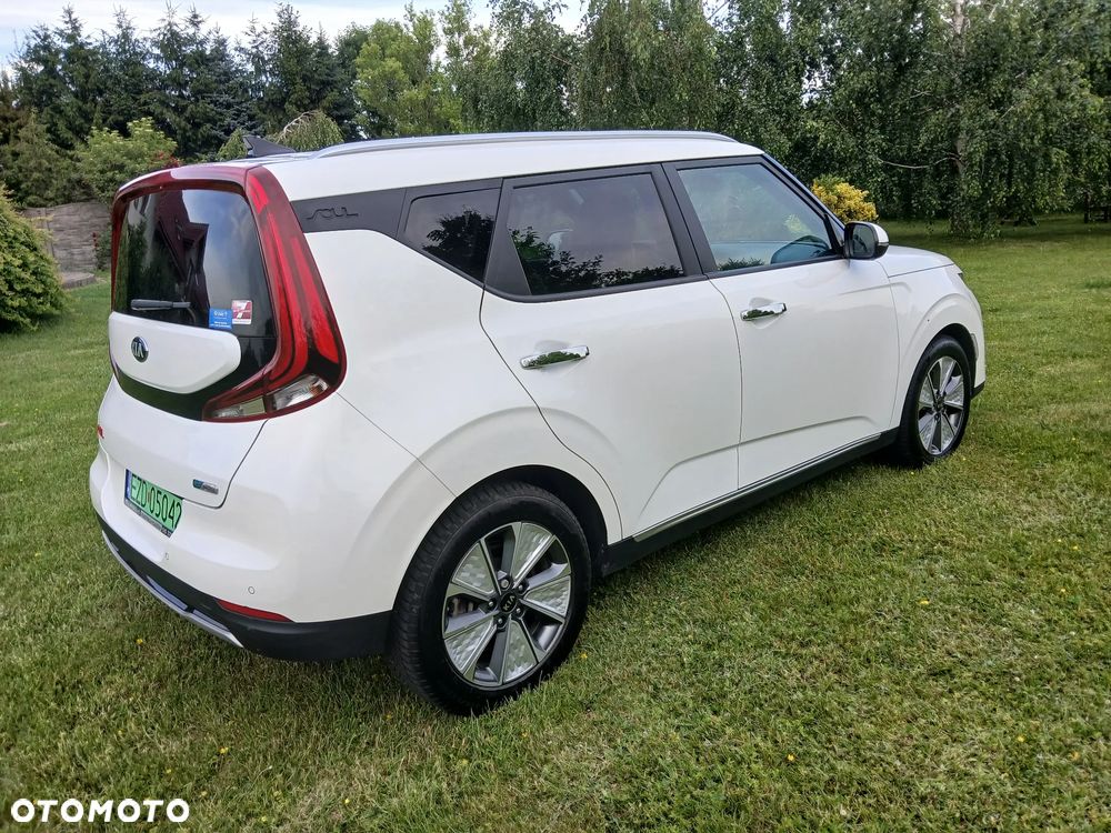 Kia Soul 64kWh XL - 6