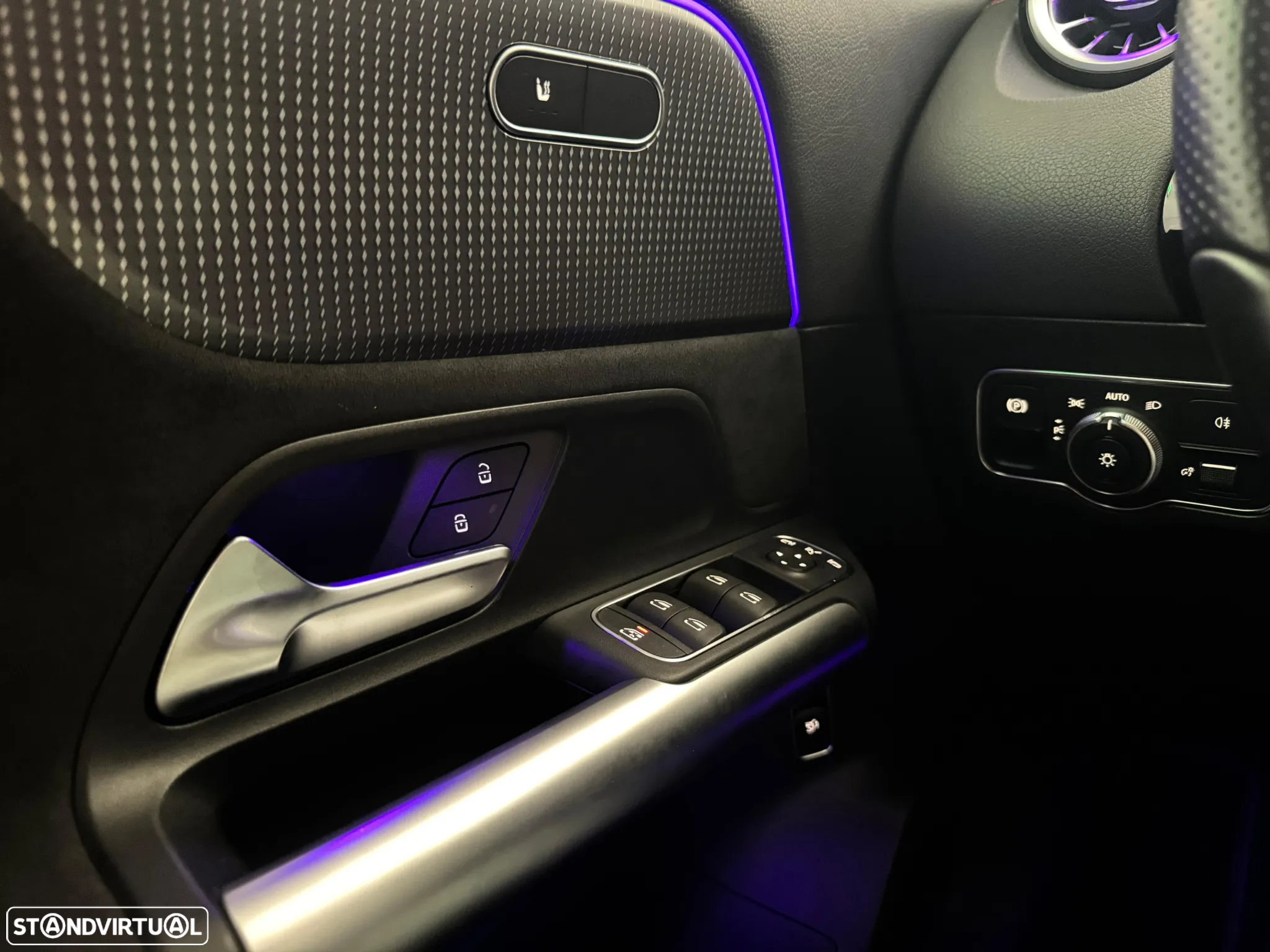 Mercedes-Benz EQA 350 4Matic AMG Line - 11