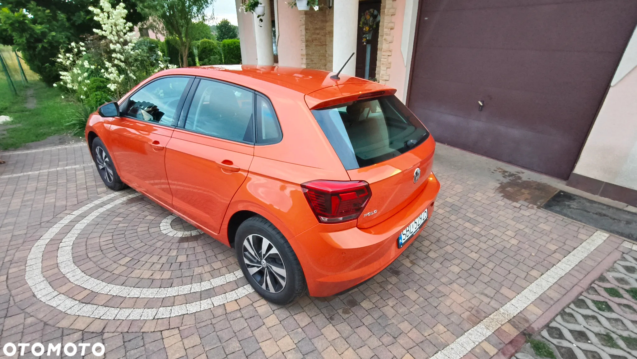 Volkswagen Polo 1.0 TSI Comfortline DSG - 2