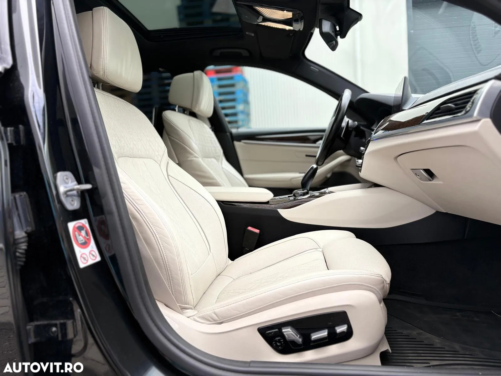BMW Seria 5 530d xDrive AT - 10