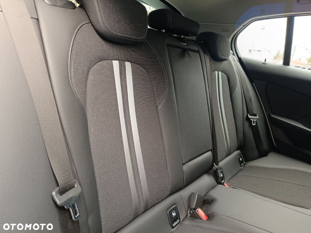 BMW Seria 1 - 23