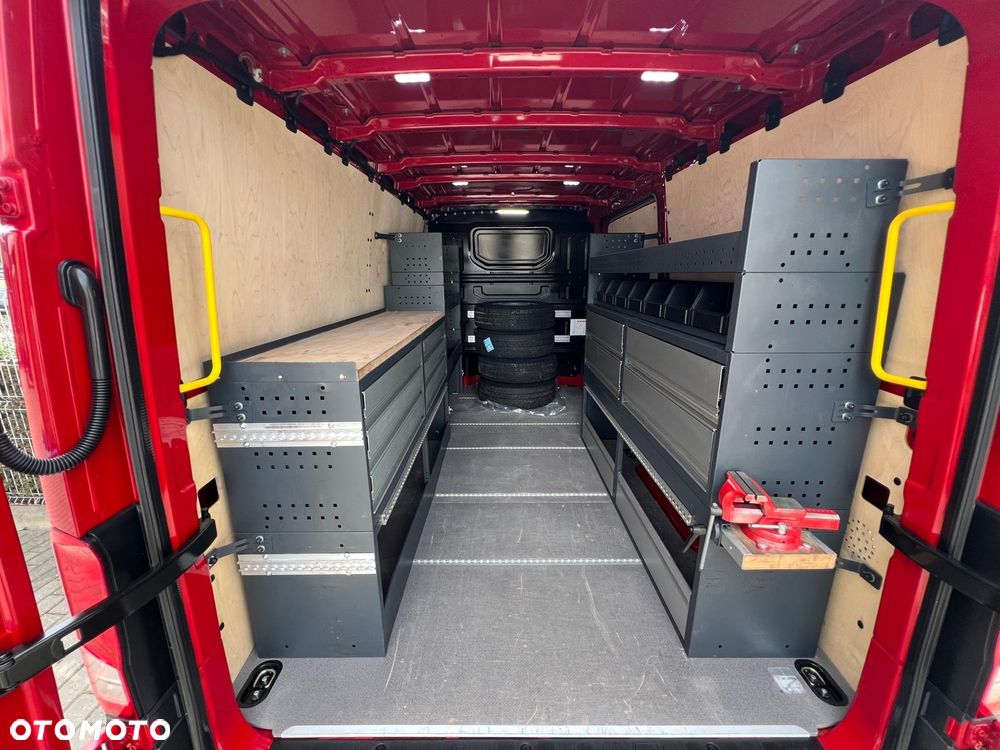 Volkswagen CRAFTER 2,0 TDI ZABUDOWA WARSZTATOWA WURTH / SERWIS ASO VW / FABRYCZNY LAKIER - 23