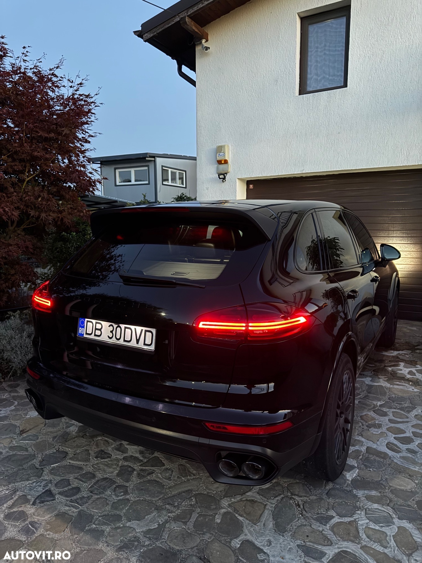 Porsche Cayenne 3.0 L - 15