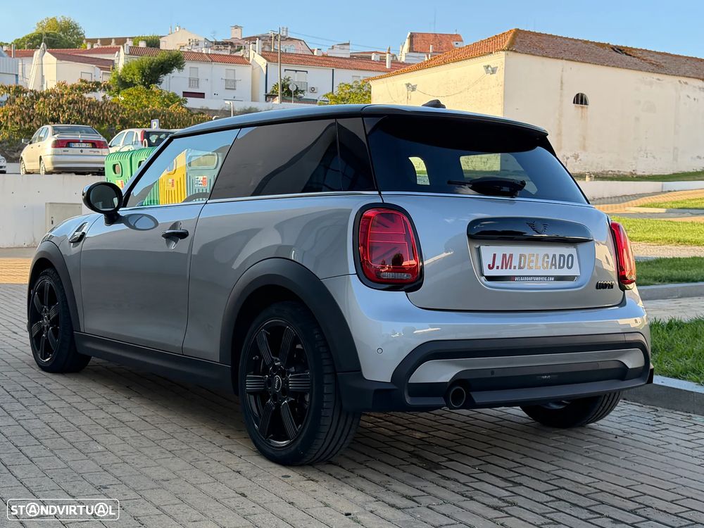 MINI 3 Portas Cooper Classic Auto - 5