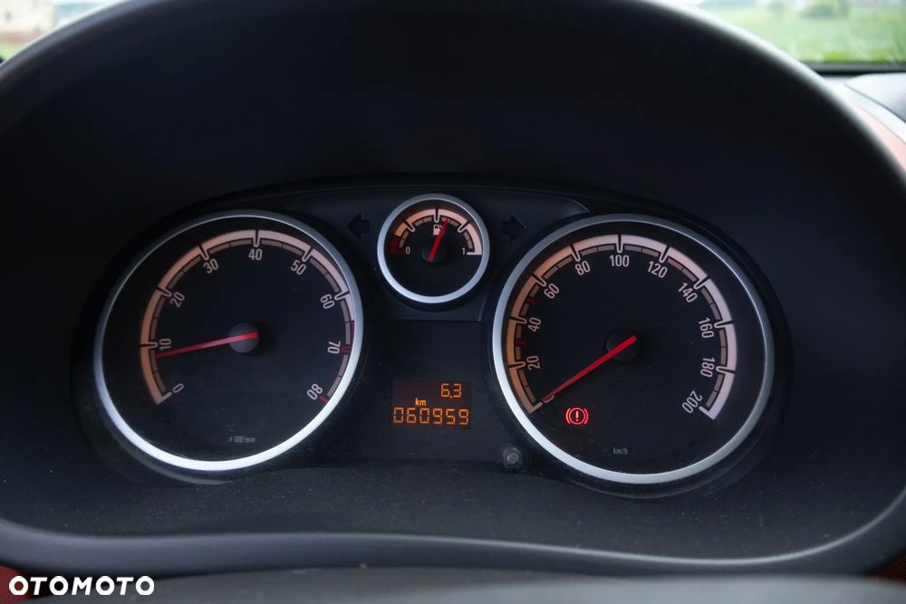 Opel Corsa 1.4 16V Enjoy - 10