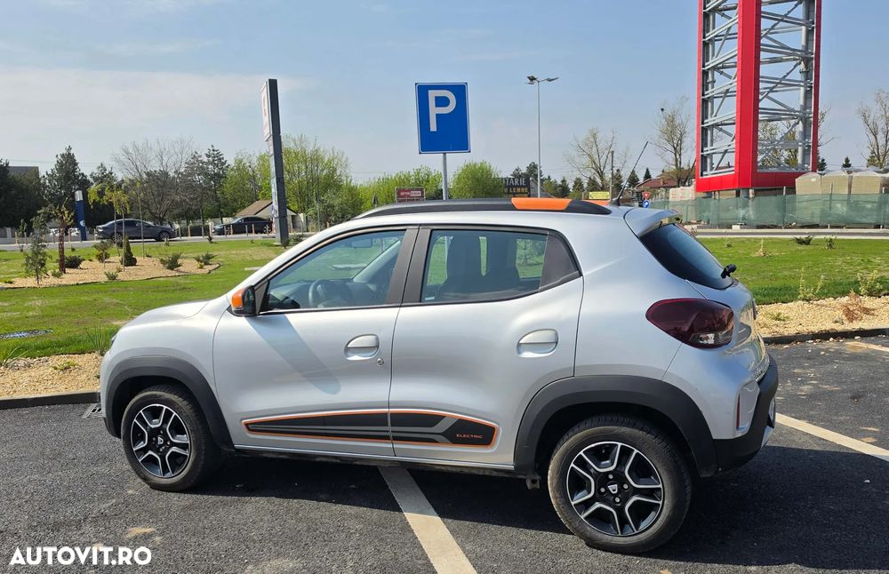 Dacia Spring Comfort Plus - 11