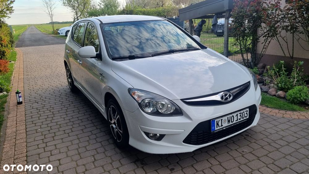 Hyundai i30 i30cw 1.4 blue Comfort - 2